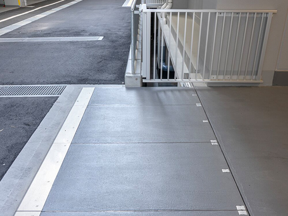 エキスパンションジョイントカバー アーキパンションM（免震）シリーズ