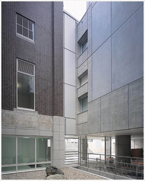 京都大学百周年時計台記念館の施工写真