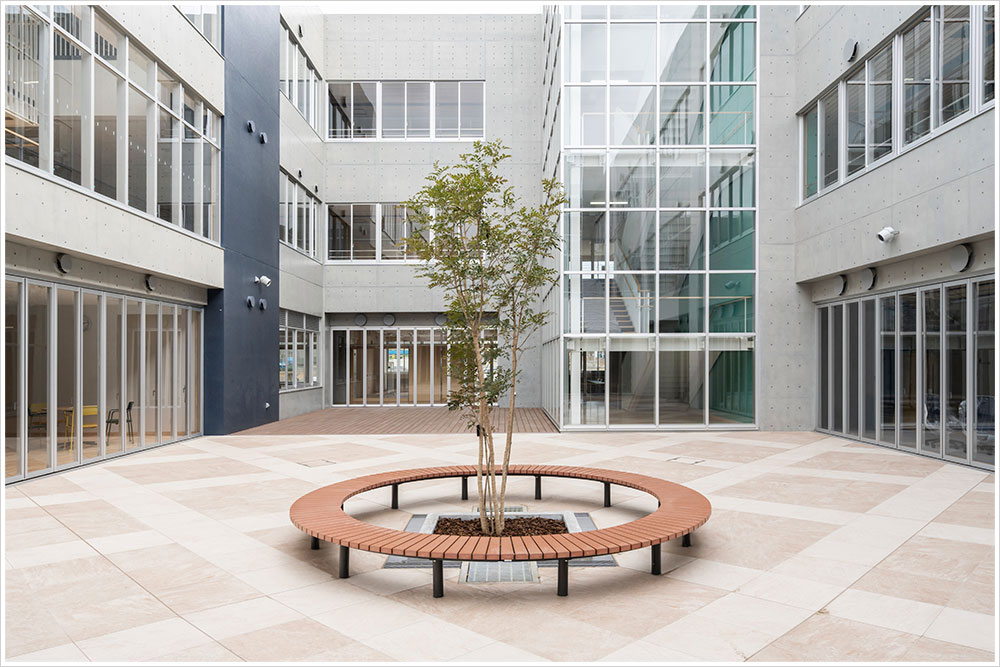 つくば市研究学園小学校・中学校の施工写真