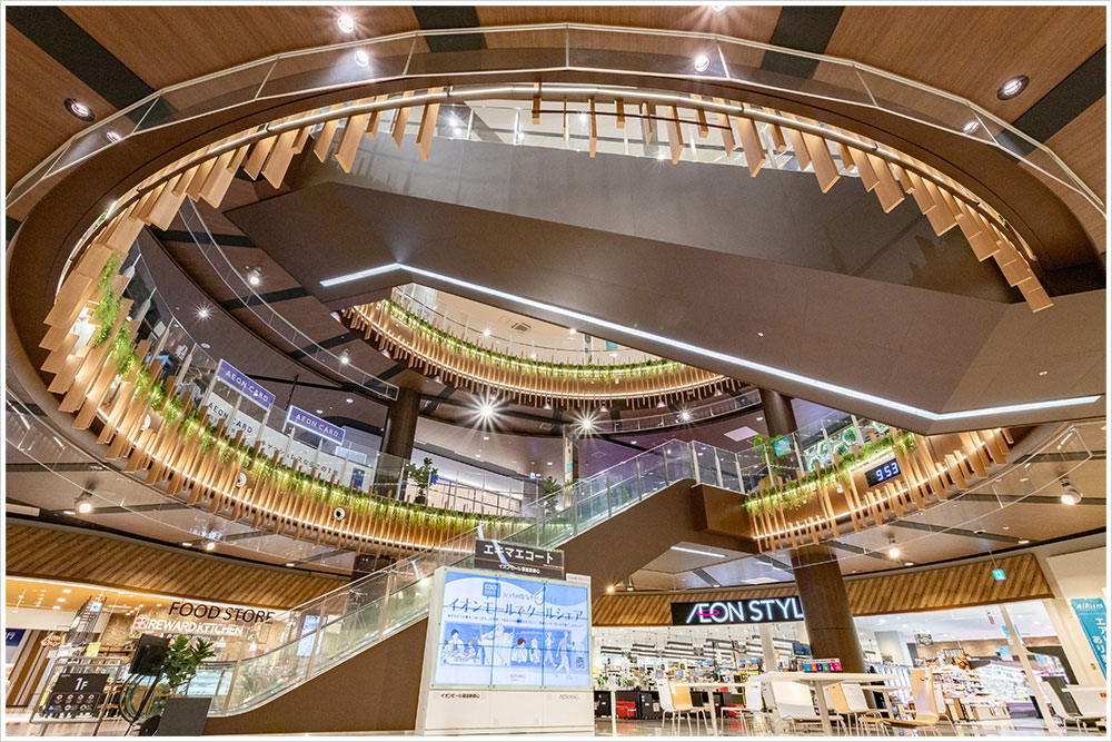 イオンモール幕張新都心の施工写真