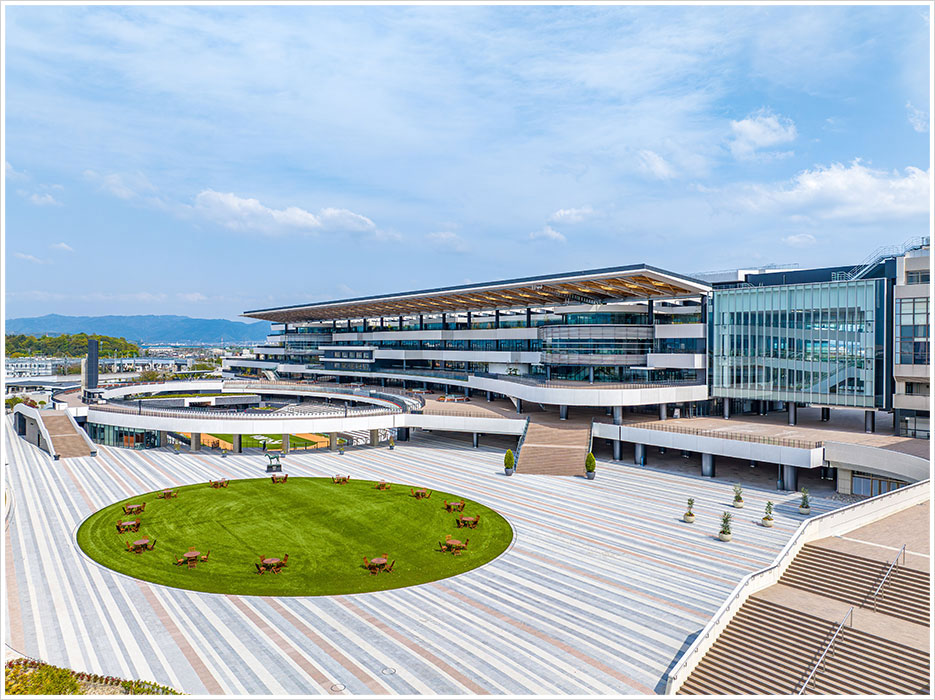 京都競馬場の施工写真