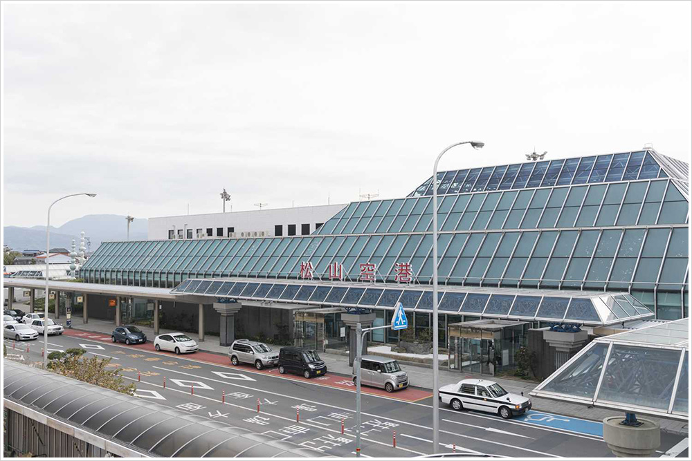 松山空港の施工写真