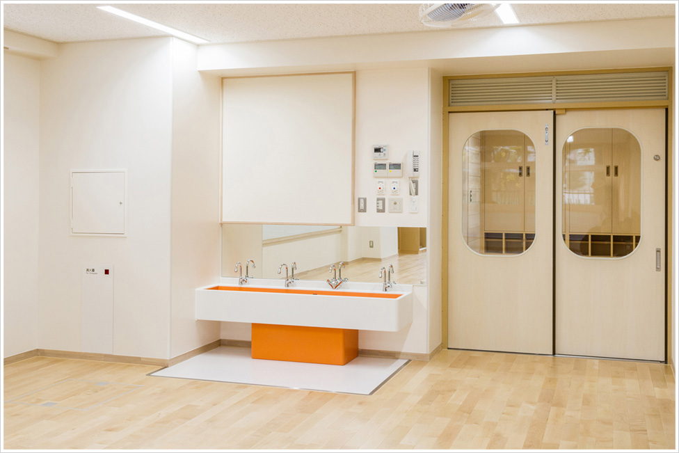 江東区立みどり幼稚園の施工写真