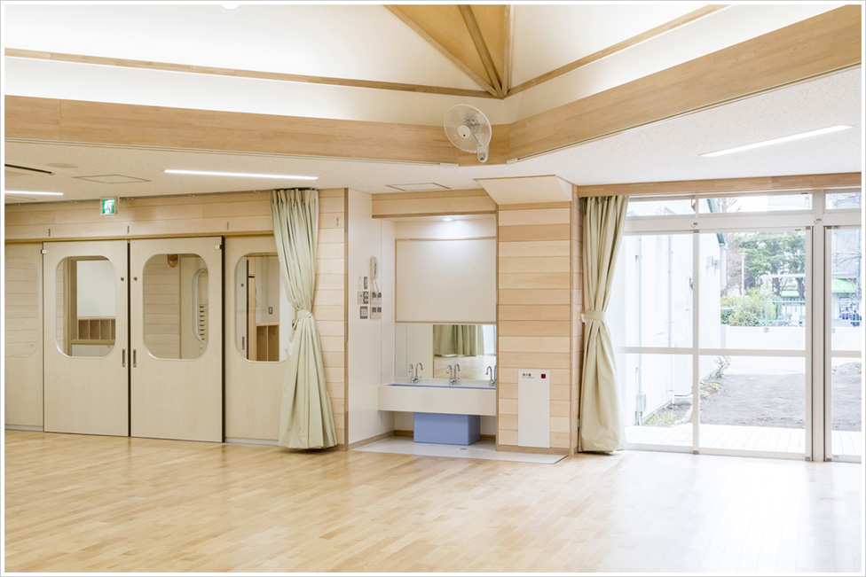 江東区立みどり幼稚園の施工写真