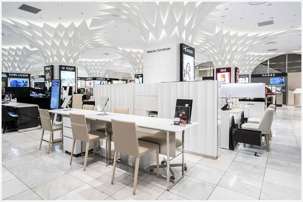 日本橋三越本店の施工写真