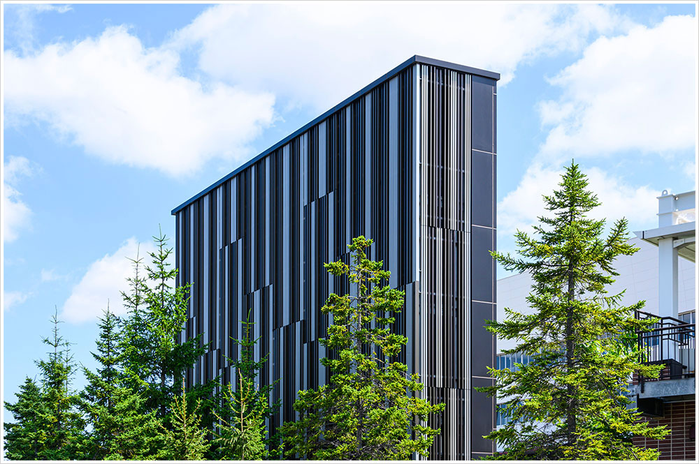 札幌競馬場パドックビジョン新築に伴う建築工事の施工写真