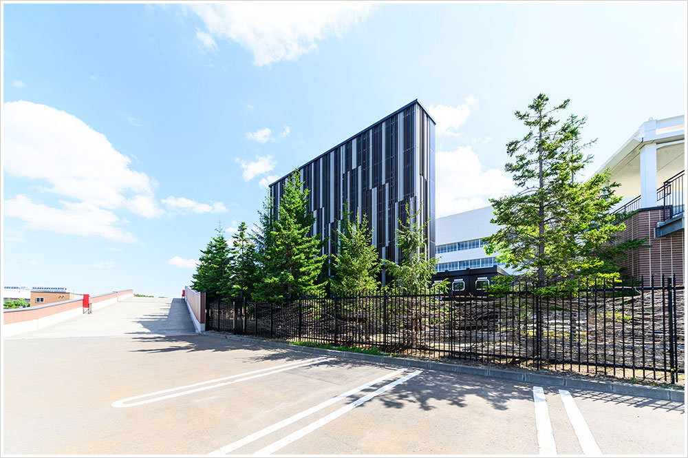 札幌競馬場パドックビジョン新築に伴う建築工事の施工写真