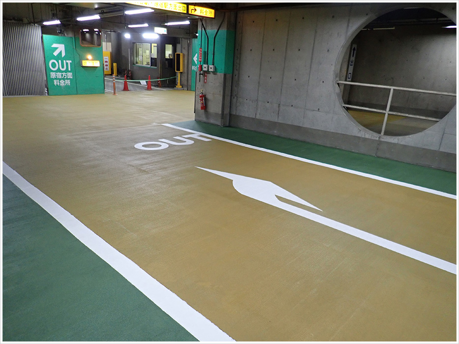 渋谷区役所前駐車場の施工写真