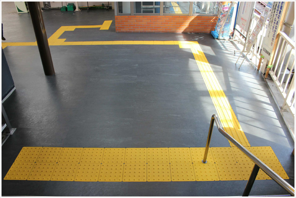 小田急電鉄 新松田駅の施工写真