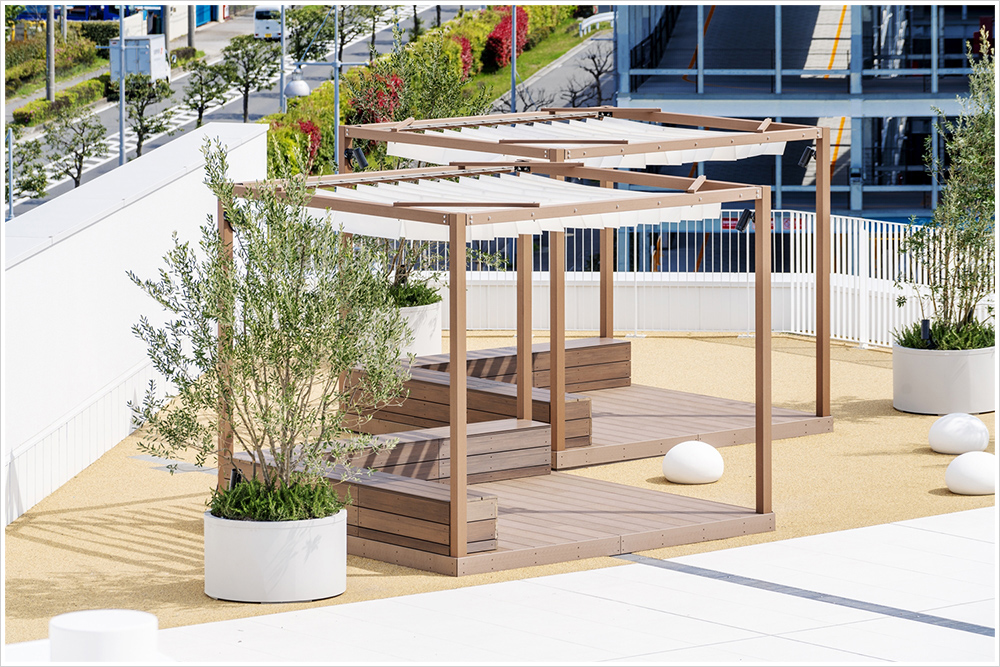 UNIQLO PARK 横浜ベイサイド店の施工写真